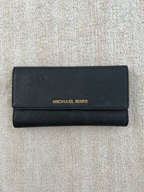 Michael Kors Jet Set Black Leather Trifold Checkbook Wallet
